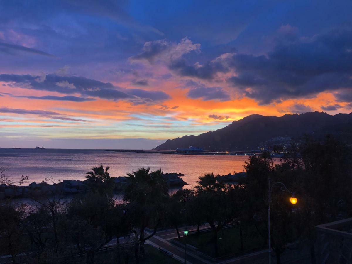 Donna Giulia, Luxury House Hotel Salerno Luaran gambar